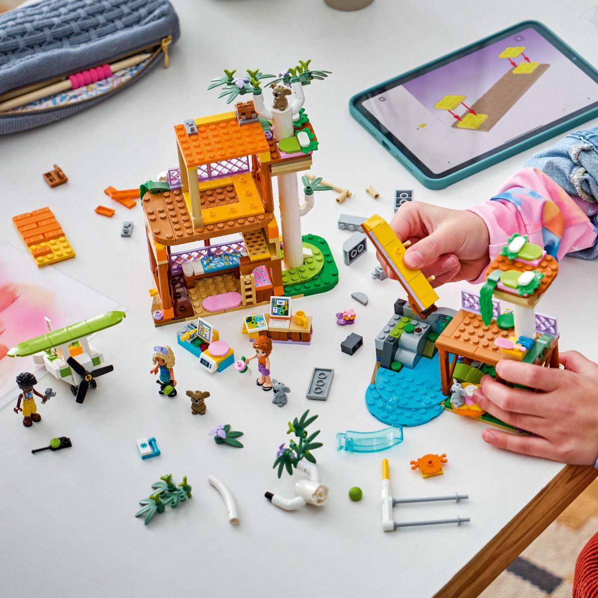 Đồ Chơi Lắp Ráp Khu Bảo Tồn Và Chăm Sóc Gấu Koala LEGO FRIENDS 42701 (521 chi tiết)
