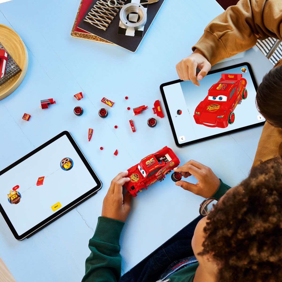 Đồ Chơi Lắp Ráp Lightning McQueen LEGO SPEED CHAMPIONS 77255