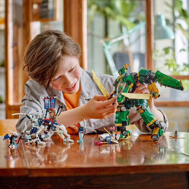 do-choi-lap-rap-lloyd-va-chien-giap-jet-lego-ninjago-71845-06