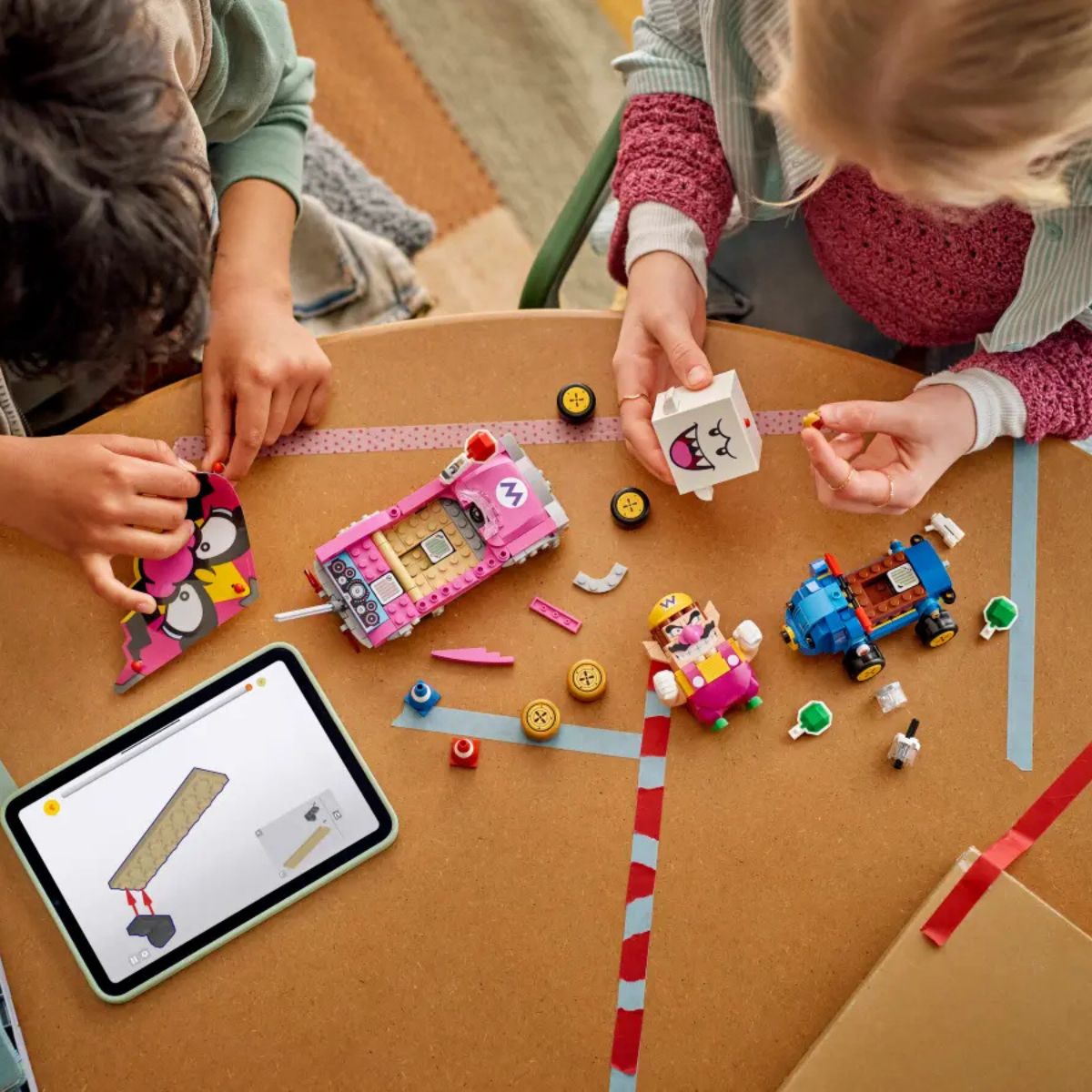 Đồ Chơi Lắp Ráp Mario Kart™ - Cuộc Đua Của Wario Và King Boo LEGO SUPER MARIO 72038 (512 chi tiết)