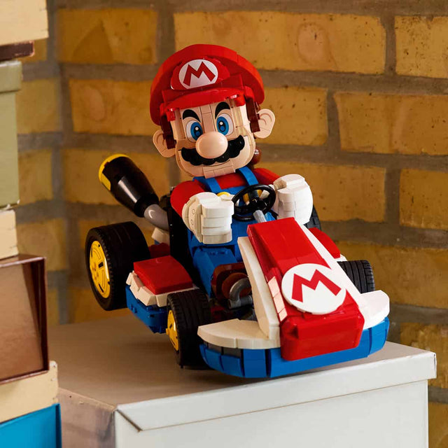 do-choi-lap-rap-mario-kart-mario-va-xe-tieu-chuan-lego-super-mario-72037-04