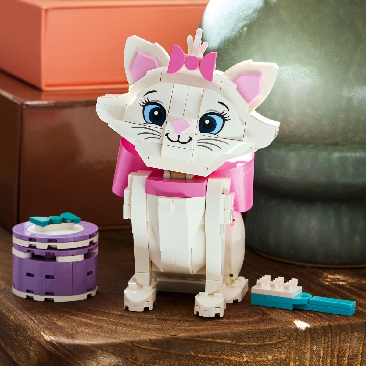 Đồ Chơi Lắp Ráp Mèo Quý Tộc Marie Đáng Yêu LEGO DISNEY PRINCESS 43286 (369 chi tiết)