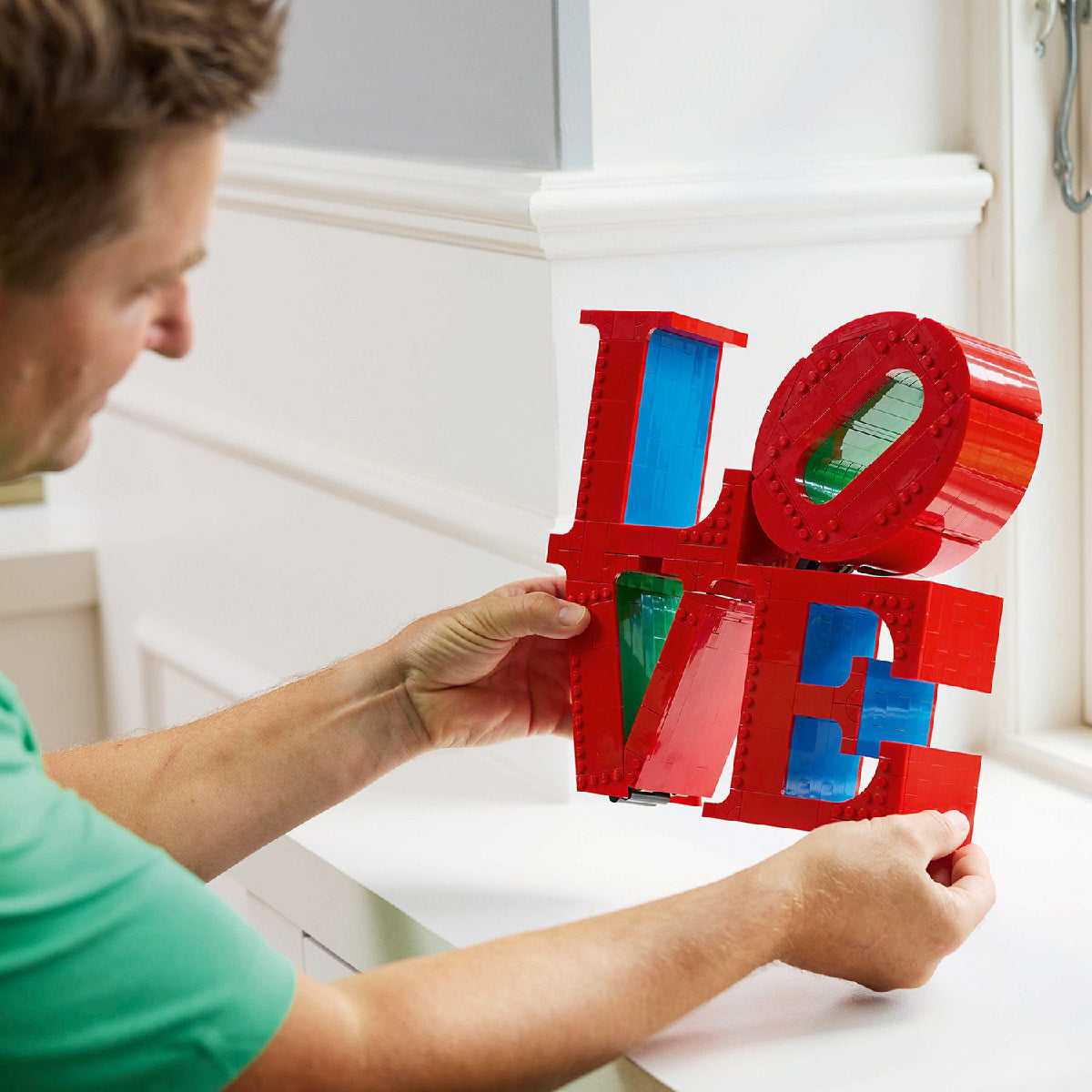 Đồ Chơi Lắp Ráp Mô Hình Chữ LOVE Robert Indiana LEGO ADUTLS 31214