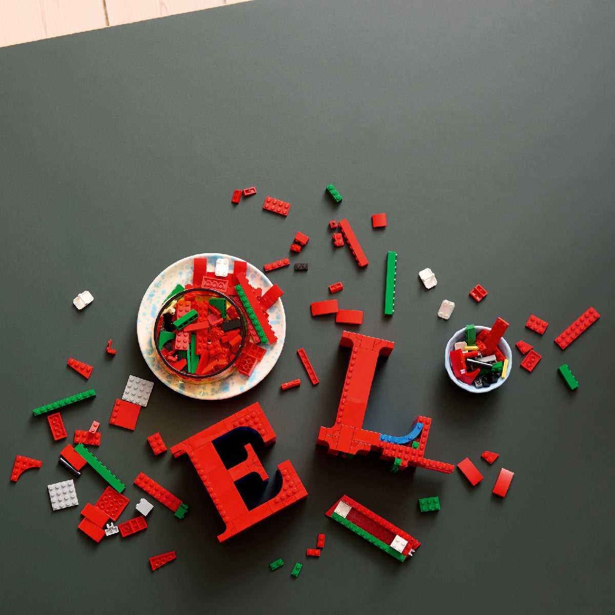 Đồ Chơi Lắp Ráp Mô Hình Chữ LOVE Robert Indiana LEGO ADUTLS 31214
