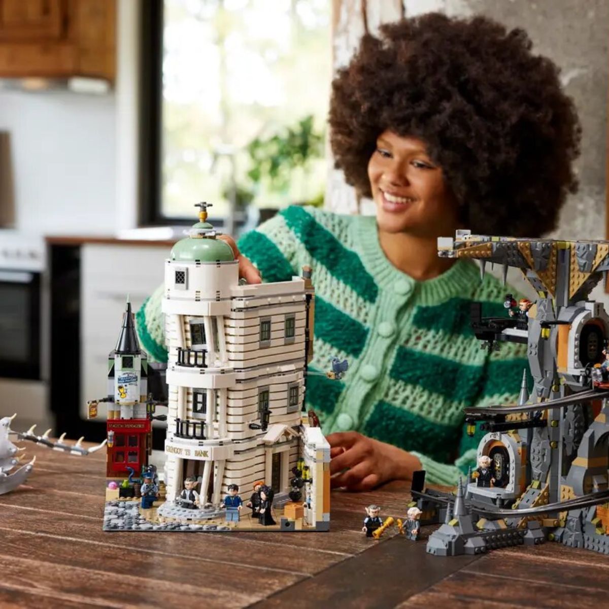 Đồ Chơi Lắp Ráp Ngân Hàng Gringotts™ LEGO HARRY POTTER 76417 (4801 chi tiết)