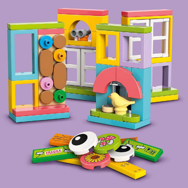 do-choi-lap-rap-ngoi-nha-tren-cay-dieu-ky-lego-friends-42652-07