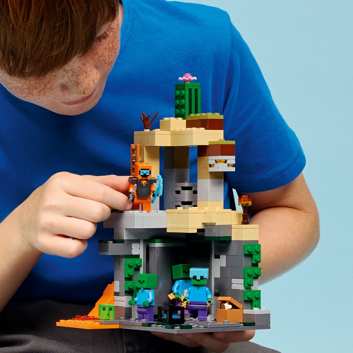 Đồ Chơi Lắp Ráp Ngục Zombie LEGO MINECRAFT 21587 (284 chi tiết)