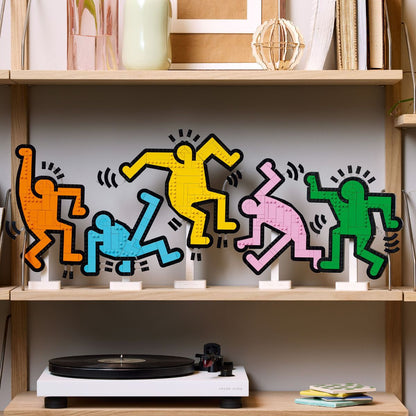 do-choi-lap-rap-nhan-vat-nhay-mua-cua-keith-haring-lego-art-31216-04