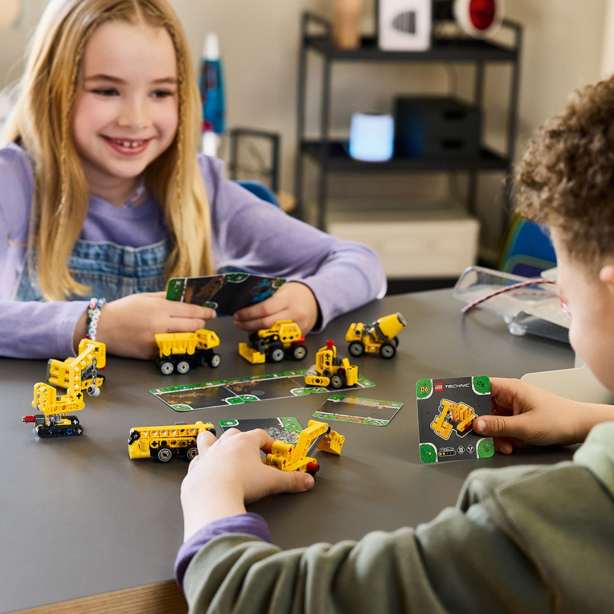 Đồ Chơi Lắp Ráp Những Cỗ Máy Công Trình LEGO TECHNIC 42233