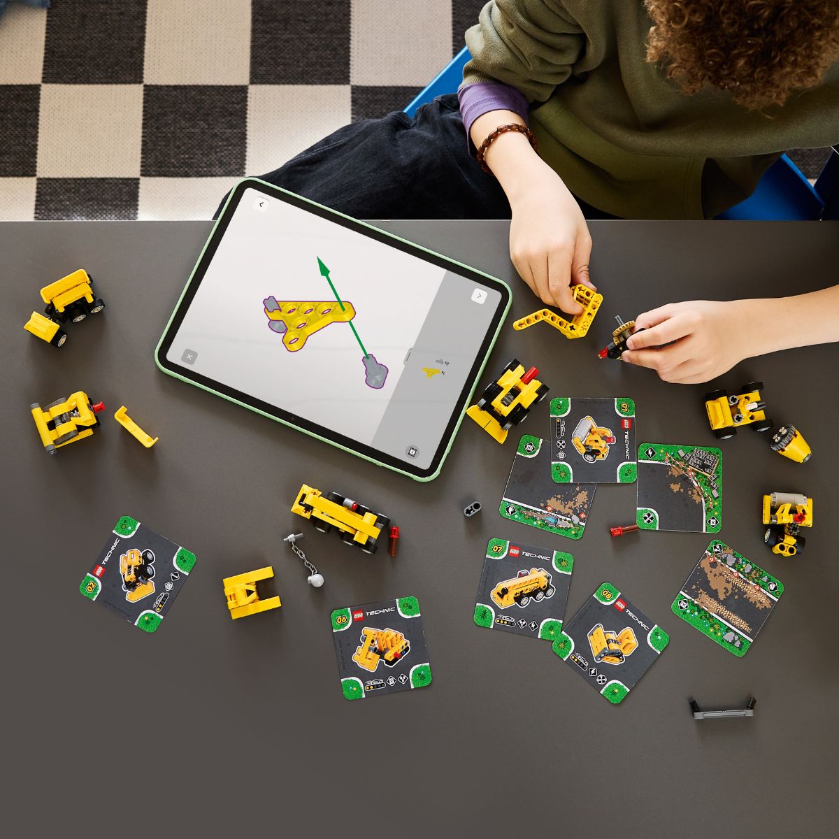 Đồ Chơi Lắp Ráp Những Cỗ Máy Công Trình LEGO TECHNIC 42233