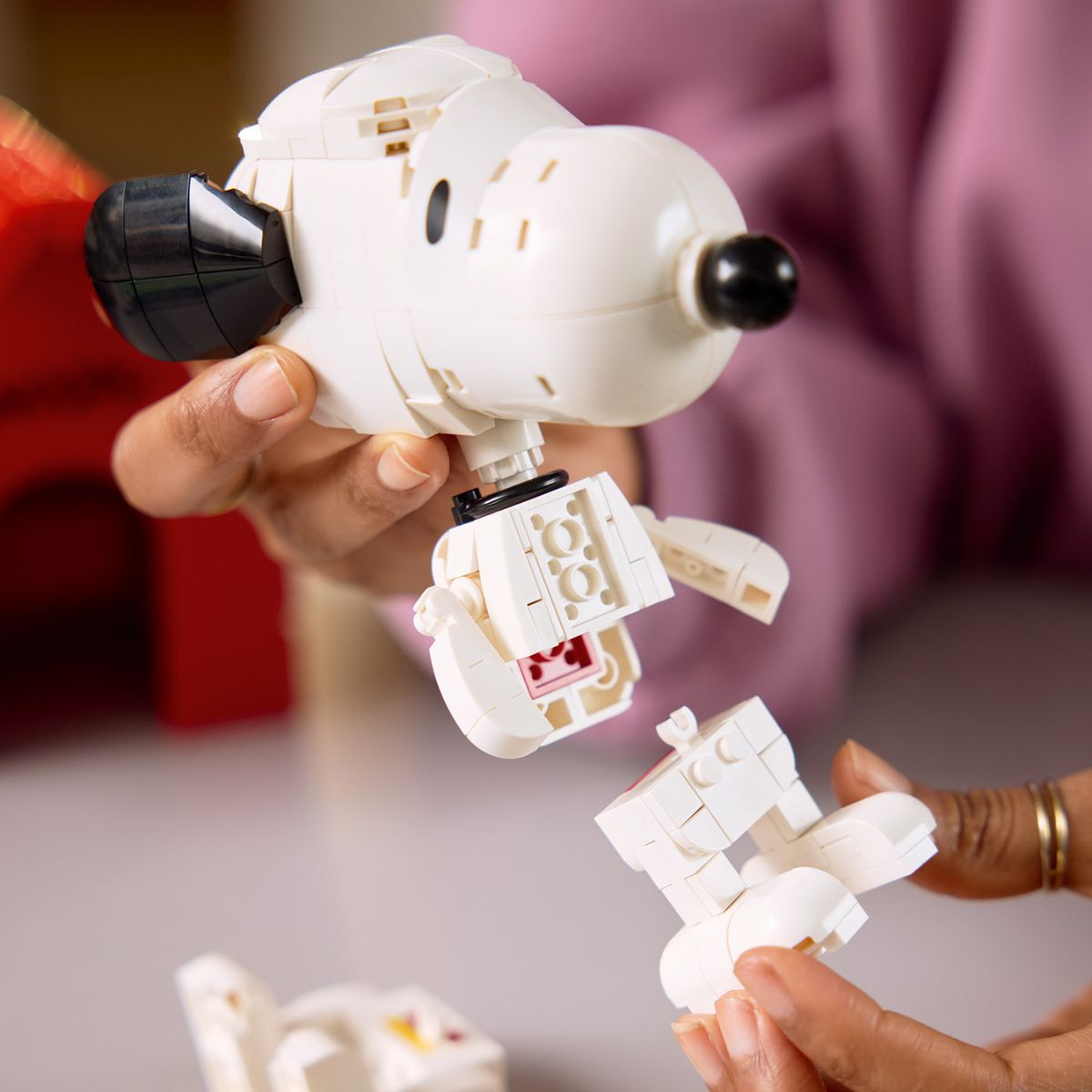 Đồ Chơi Lắp Ráp Peanuts: Ngôi Nhà Snoopy Đáng Yêu LEGO IDEAS 21368 (964 Chi Tiết)