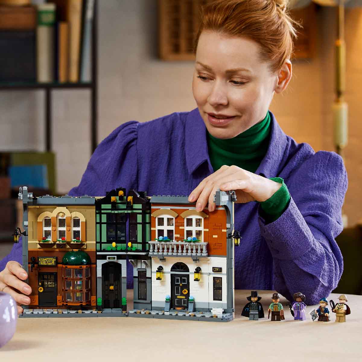 Đồ Chơi Lắp Ráp Phố Baker - Sherlock Holmes LEGO ICONS 10351 (1359 chi tiết)