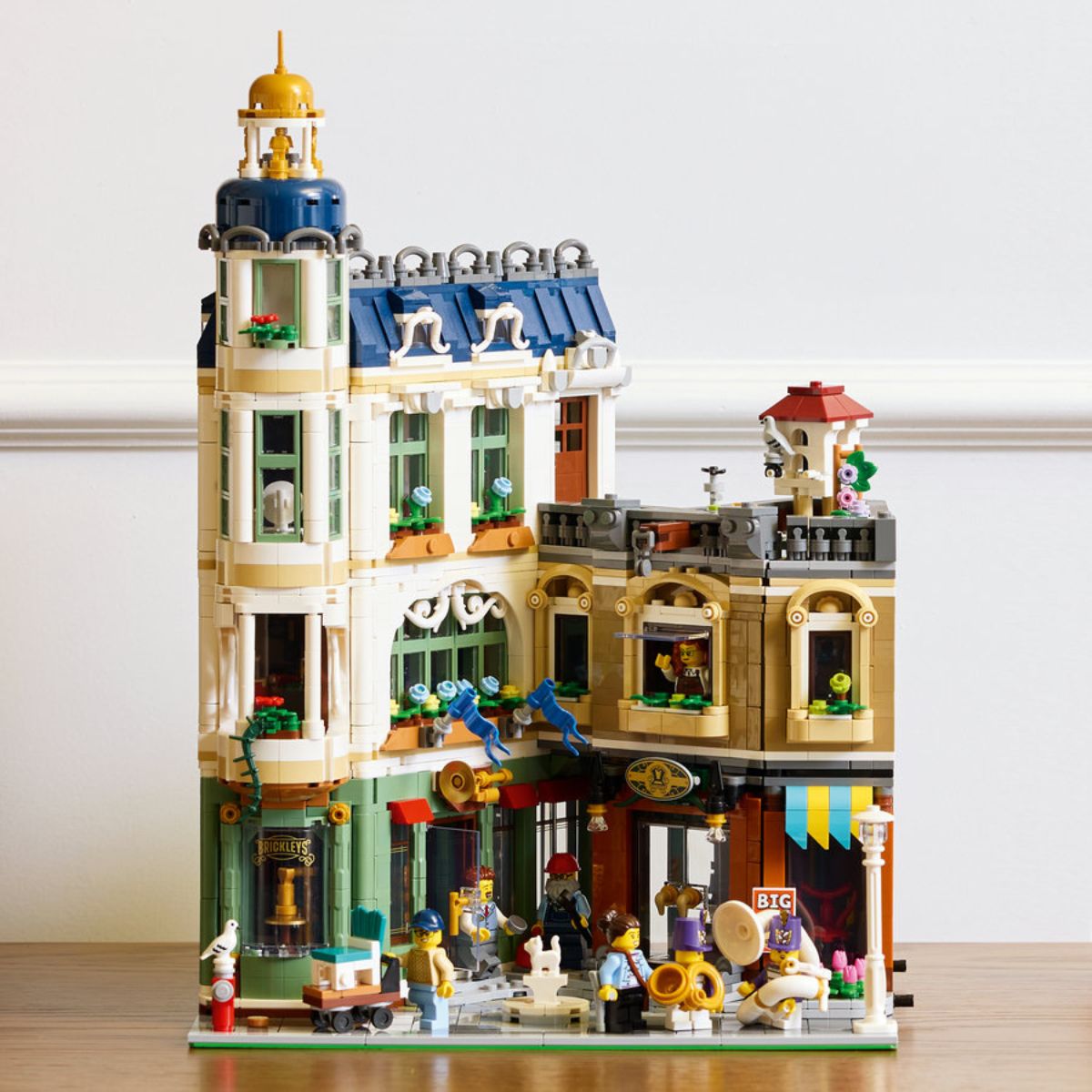 Đồ Chơi Lắp Ráp Phố Mua Sắm Châu Âu LEGO ICONS 11371
