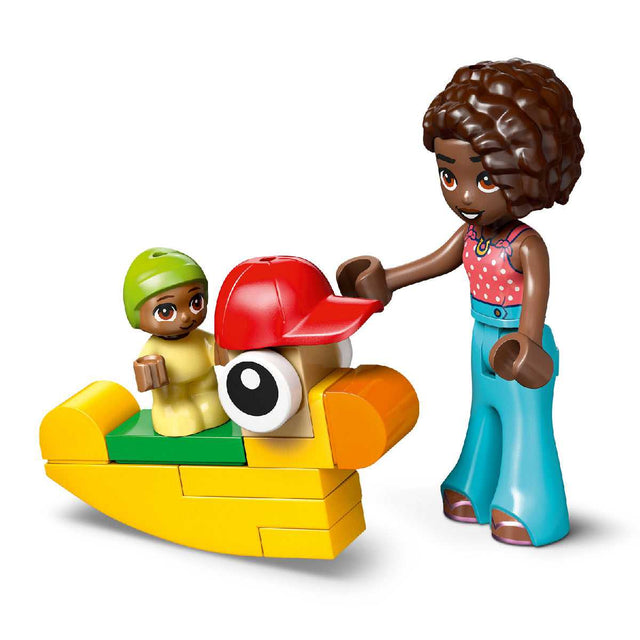 do-choi-lap-rap-phong-choi-cua-em-gai-aliya-lego-friends-42645-07
