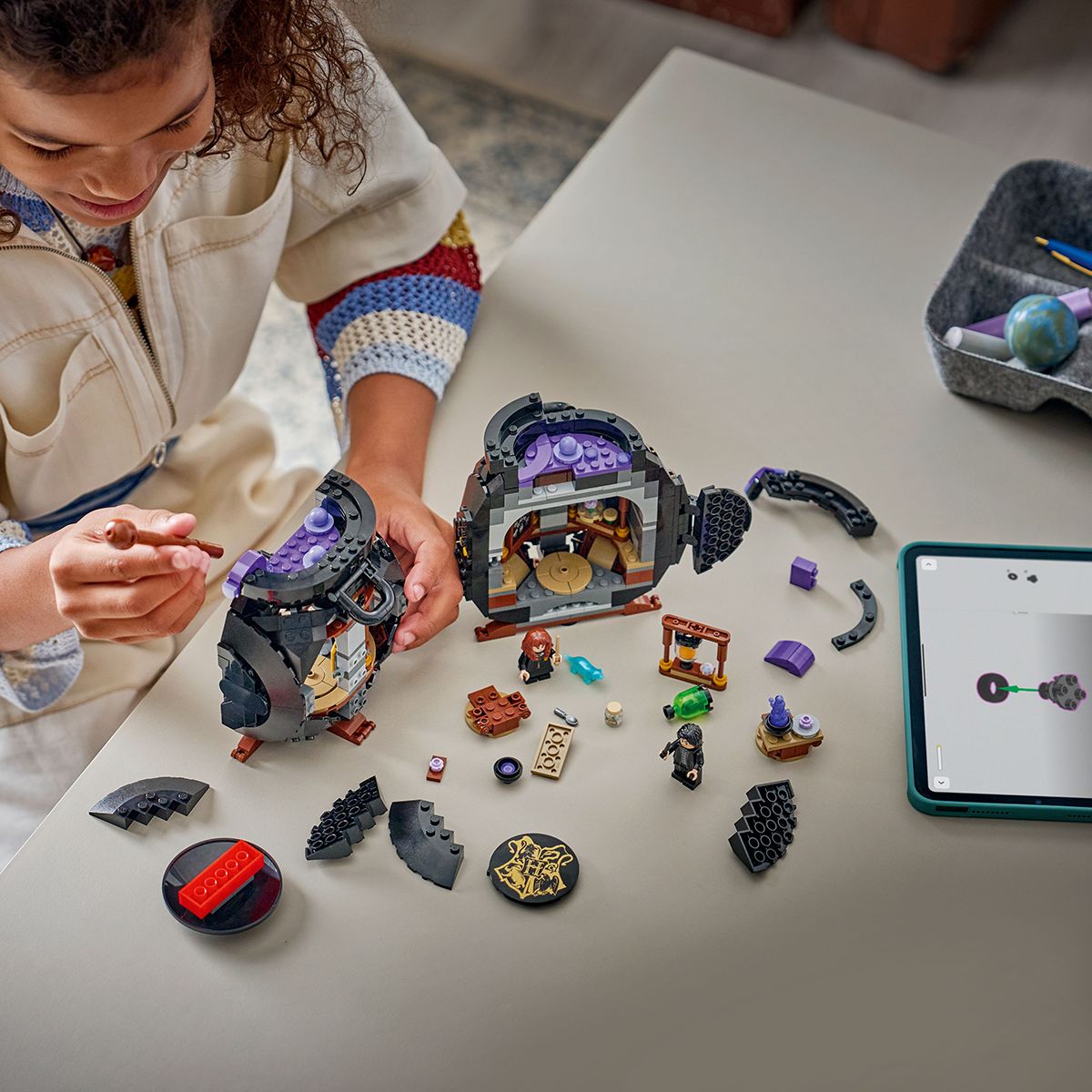 Đồ Chơi Lắp Ráp Phòng Học Pha Chế Độc Dược Bí Mật LEGO HARRY POTTER 76464 (652 chi tiết)