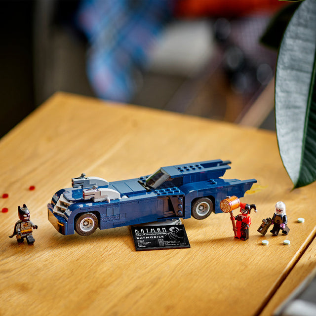 do-choi-lap-rap-sieu-xe-nguoi-doi-doi-dau-harley-quinn-lego-superheroes-76274-07