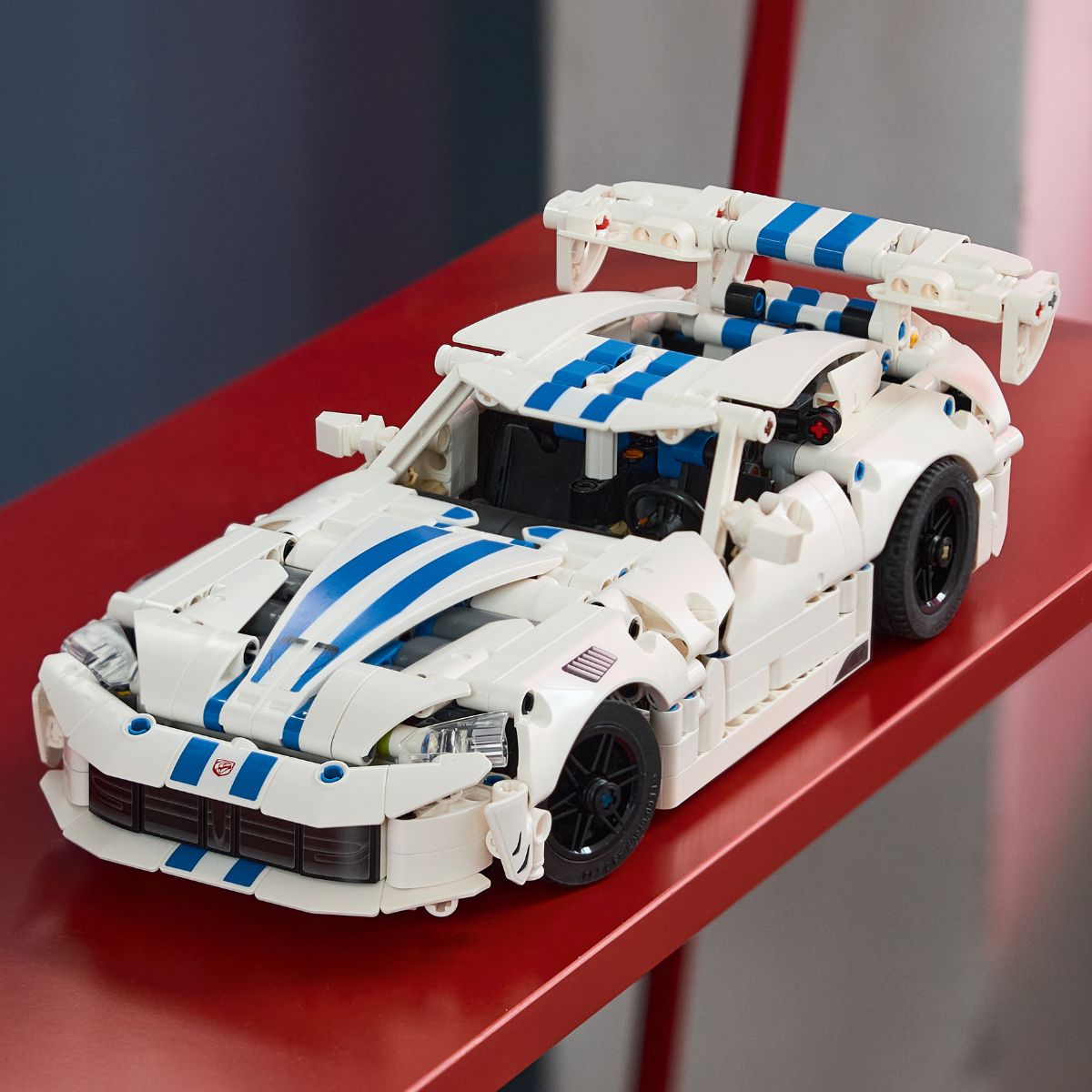 Đồ Chơi Lắp Ráp Siêu Xe Thể Thao Dodge Viper GTS-R LEGO TECHNIC 42234 (805 Chi Tiết)