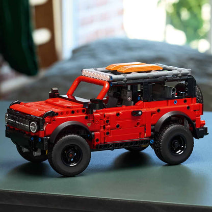 do-choi-lap-rap-sieu-xe-xe-dia-hinh-ford-bronco-v29-lego-technic-42213-lg-06