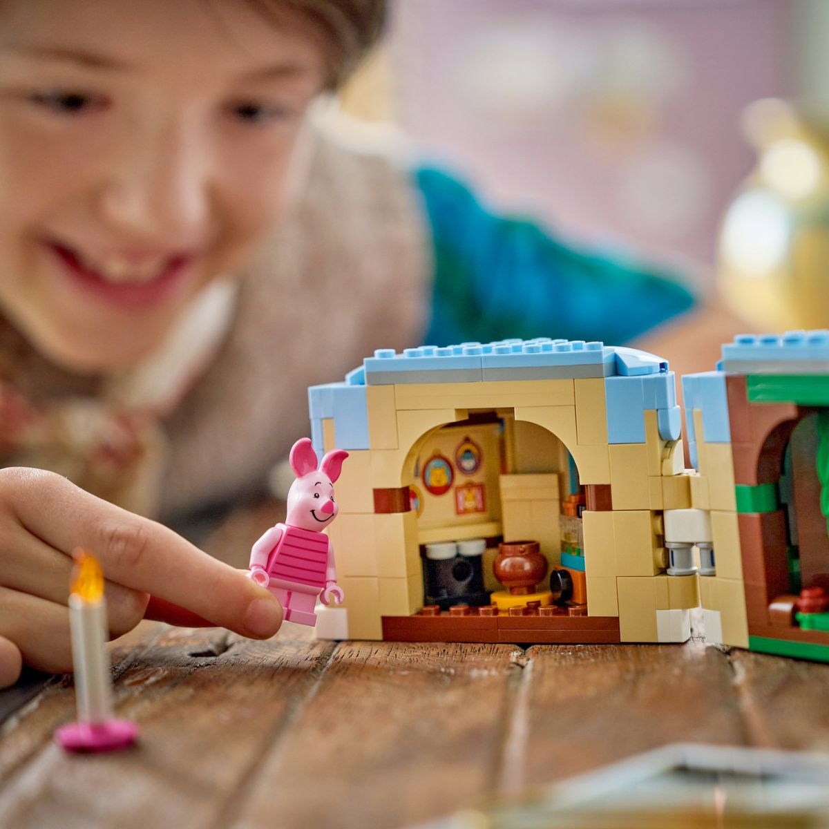 Đồ Chơi Lắp Ráp Sinh Nhật Vui Vẻ Của Piglet LEGO DISNEY PRINCESS 43305 (544 Chi Tiết)