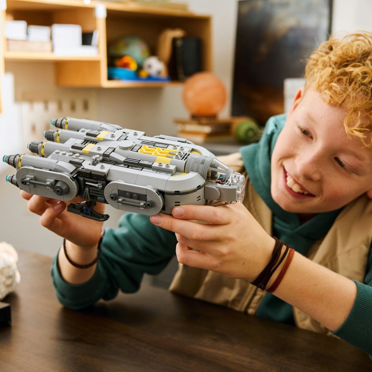 Đồ Chơi Lắp Ráp Tàu Anzellan Ship LEGO STAR WARS 75445 (701 Chi Tiết)