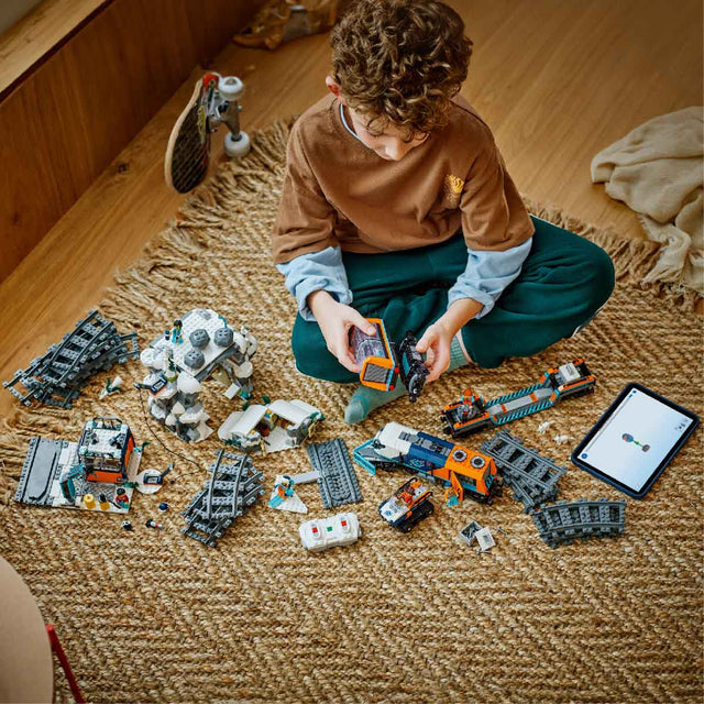 do-choi-lap-rap-tau-lua-kham-pha-bac-cuc-lego-city-60470-011