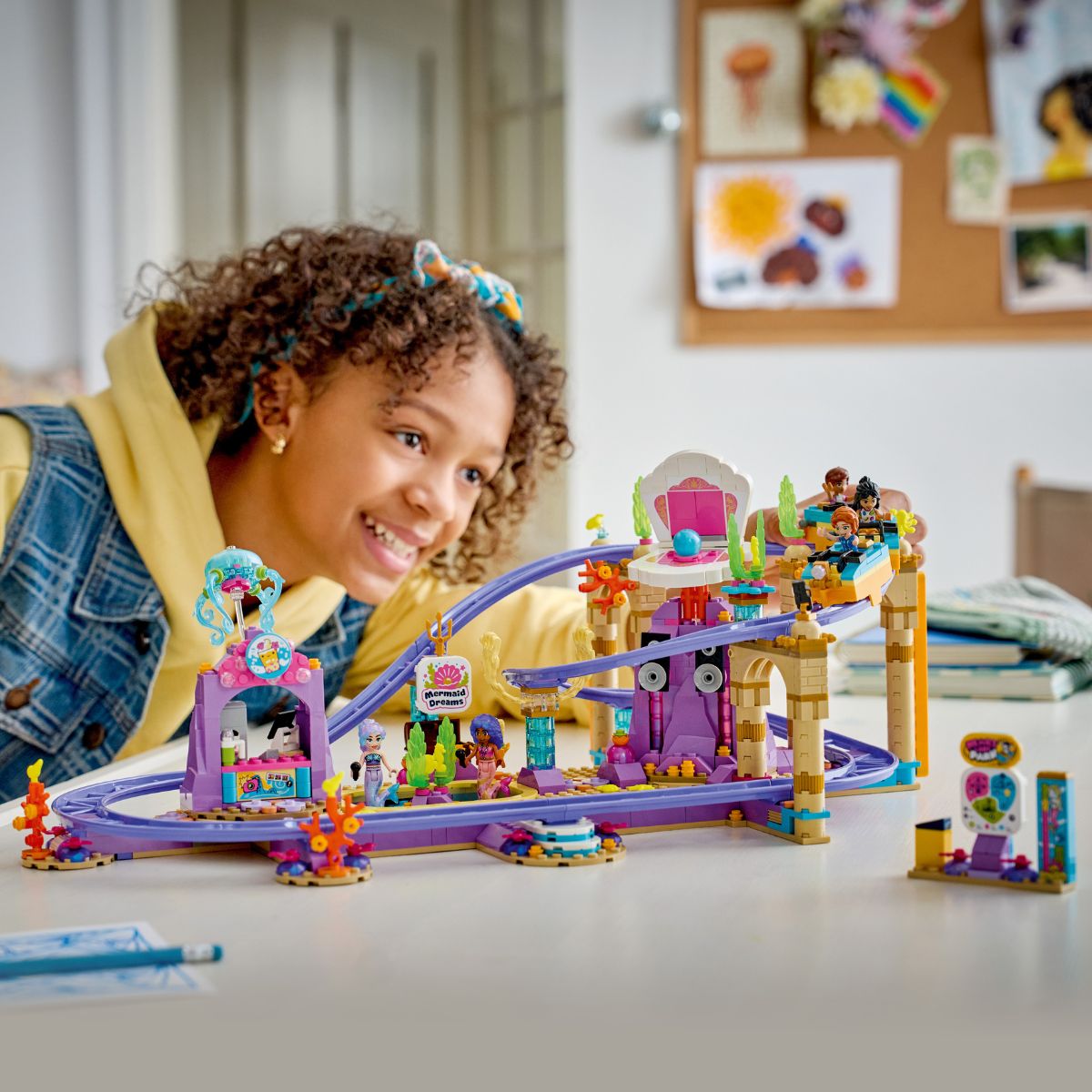 Đồ Chơi Lắp Ráp Tàu Lượn Nàng Tiên Cá LEGO FRIENDS 42703 (864 chi tiết)