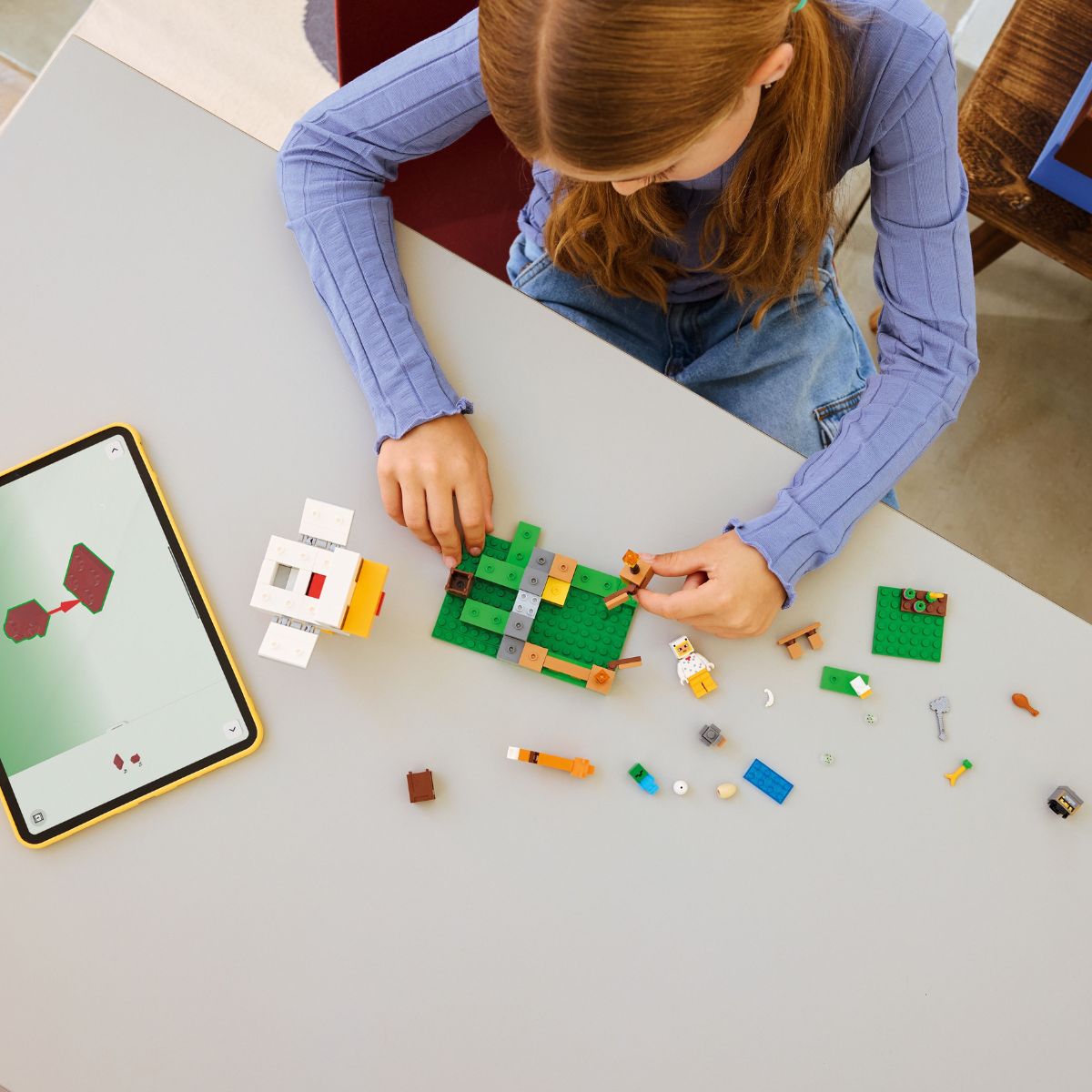 Đồ Chơi Lắp Ráp Trang Trại Gà LEGO MINECRAFT 21585 (233 chi tiết)