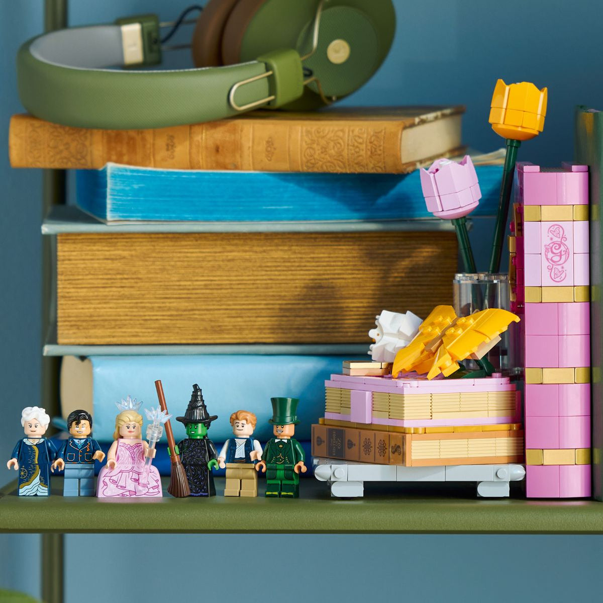 Đồ Chơi Lắp Ráp Trang Trí Kệ Sách Glinda & Elphaba LEGO SEASONS AND OCCASIONS 75691