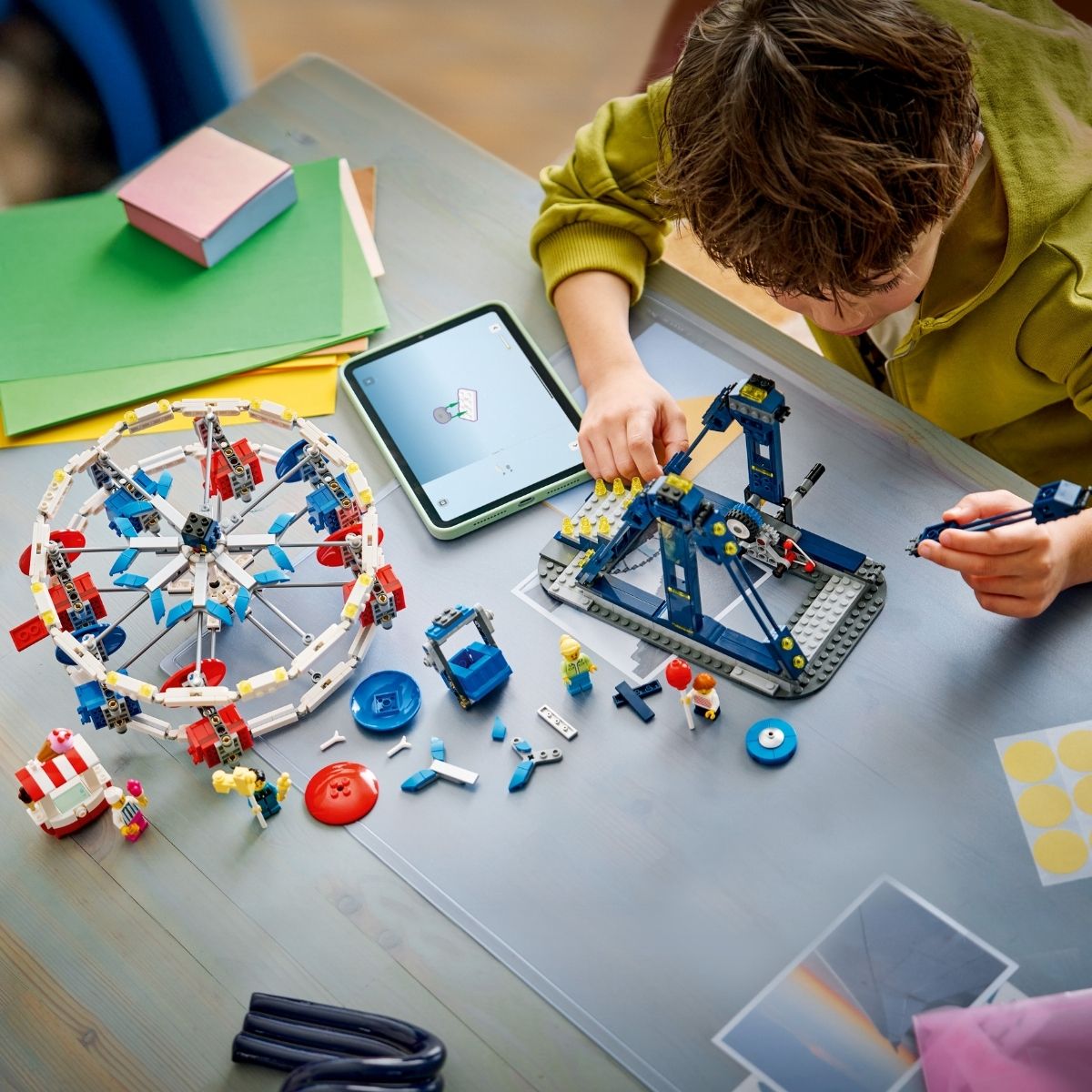 Đồ Chơi Lắp Ráp Vòng Quay Khổng Lồ LEGO CREATOR 31389 (916 chi tiết)
