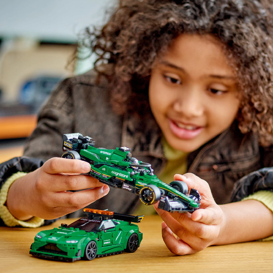 Đồ Chơi Lắp Ráp Xe An Toàn Aston Martin Và Siêu Xe Amr23 LEGO SPEED CHAMPIONS 76925 (564 chi tiết)