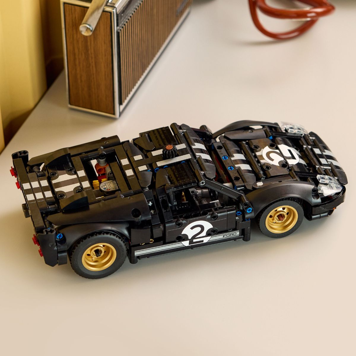 Đồ Chơi Lắp Ráp Xe Đua Ford GT40 MKII 1966 LEGO TECHNIC 42223 (793 chi tiết)