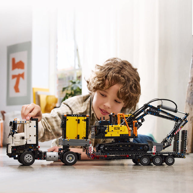 do-choi-lap-rap-xe-tai-hang-nang-volvo-fmx-may-xuc-ec230-electric-lego-technic-42175-07