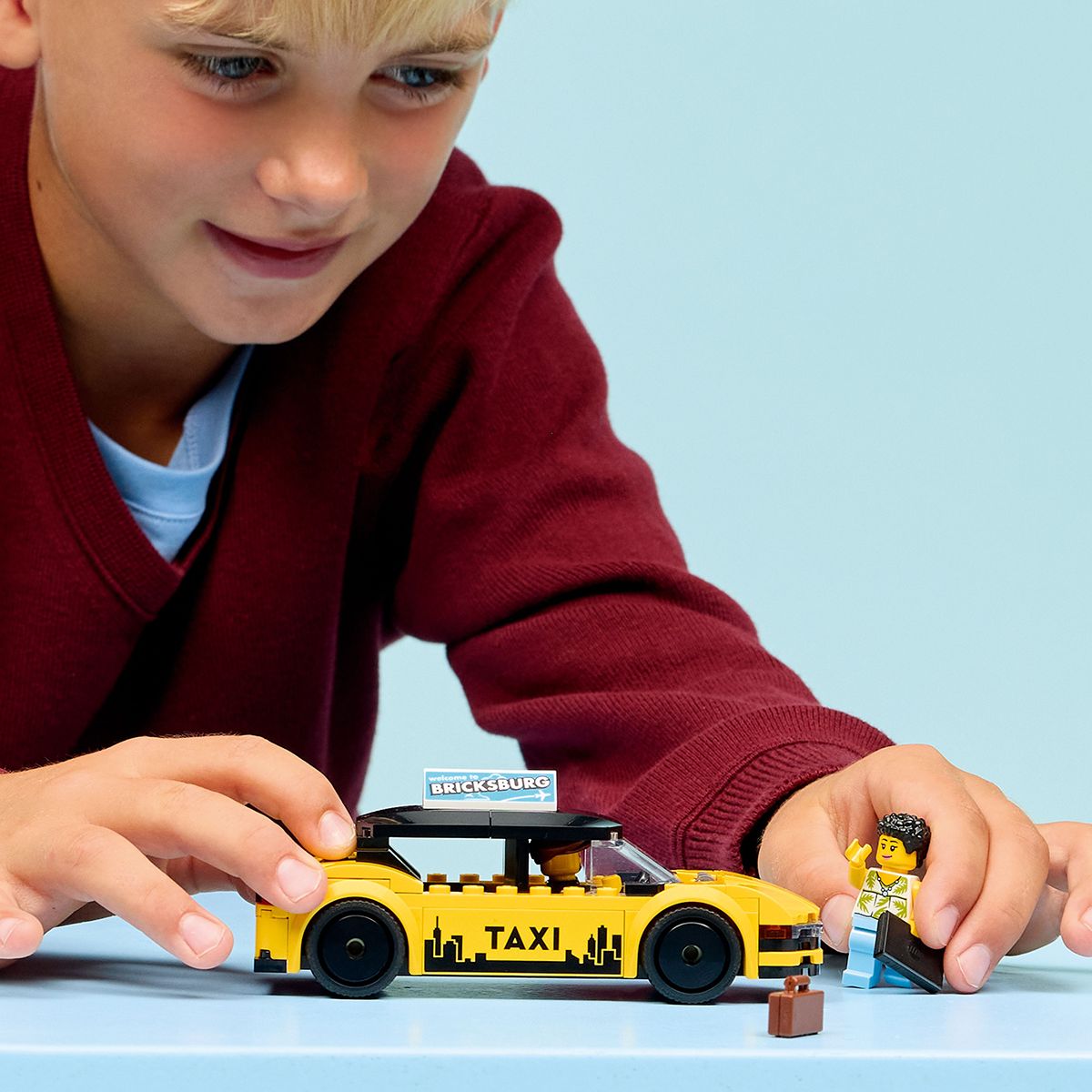 do-choi-lap-rap-xe-taxi-mau-vang-lego-city-60487-09