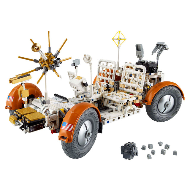 do-choi-lap-rap-xe-tham-hiem-mat-trang-nasa-apollo-lrv-lego-technic-42182-03