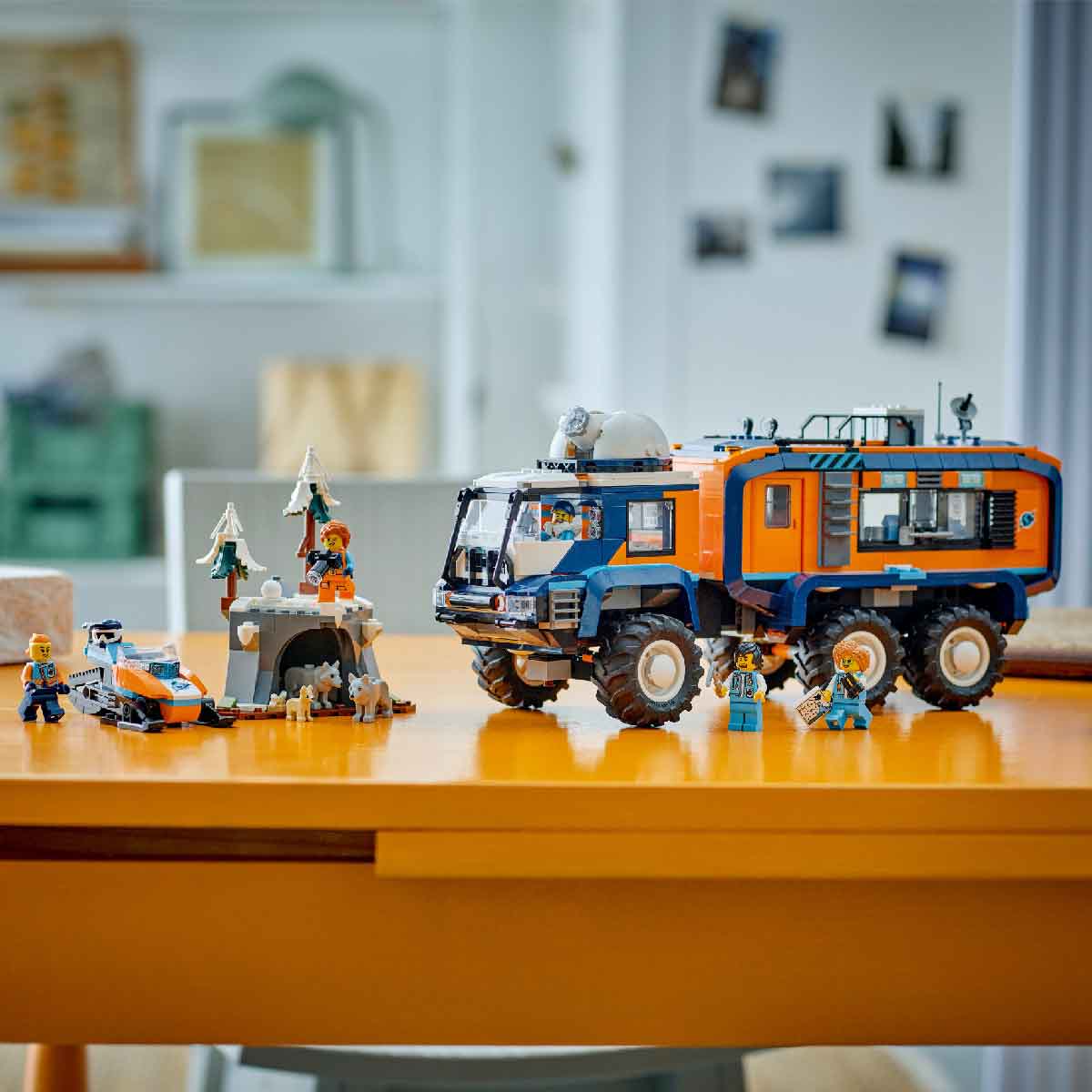 Đồ Chơi Lắp Ráp Xe Thí Nghiệm Khám Phá Bắc Cực LEGO CITY 60471 (1064 chi tiết)