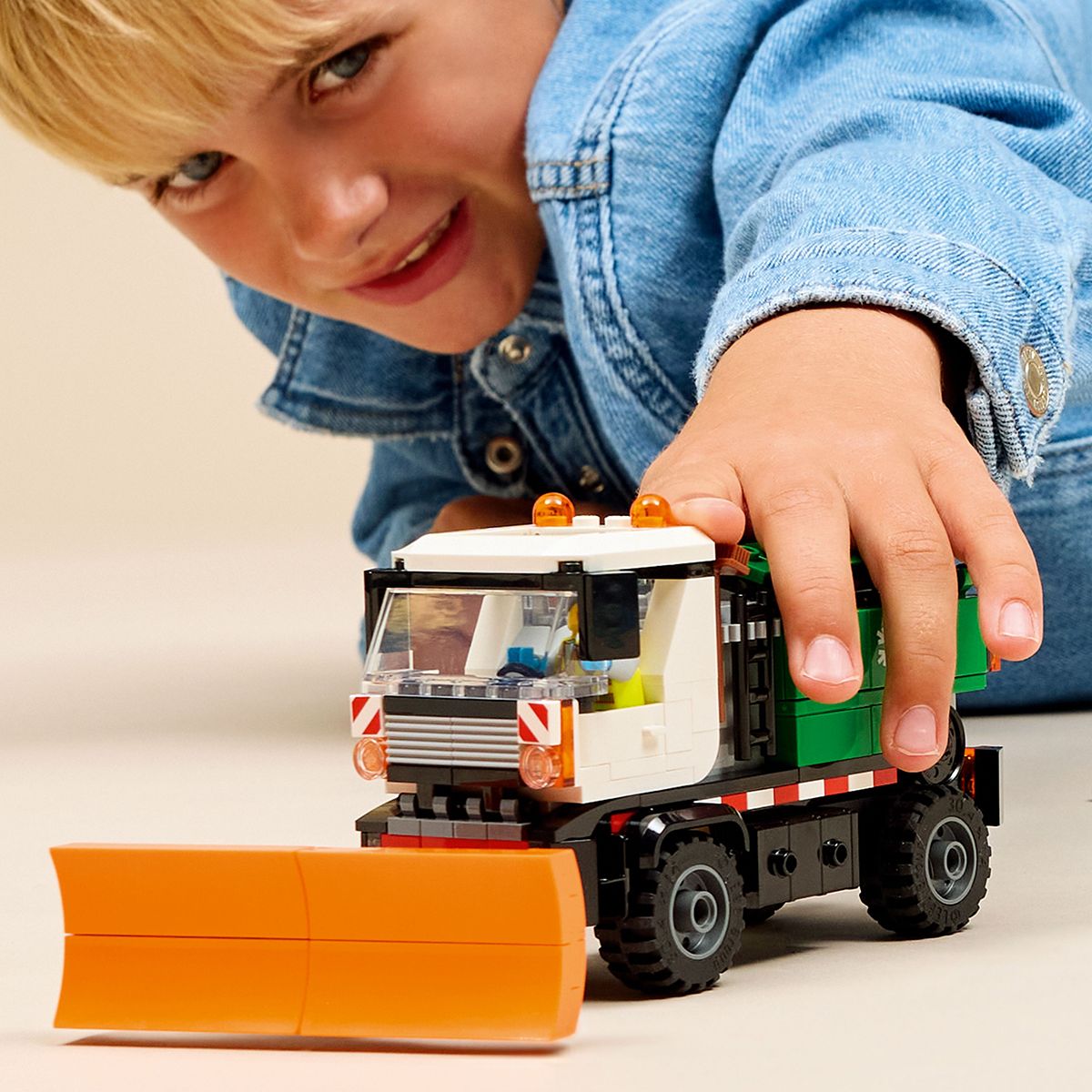 Đồ Chơi Lắp Ráp Xe Ủi Tuyết LEGO CITY 60490 (263 chi tiết)
