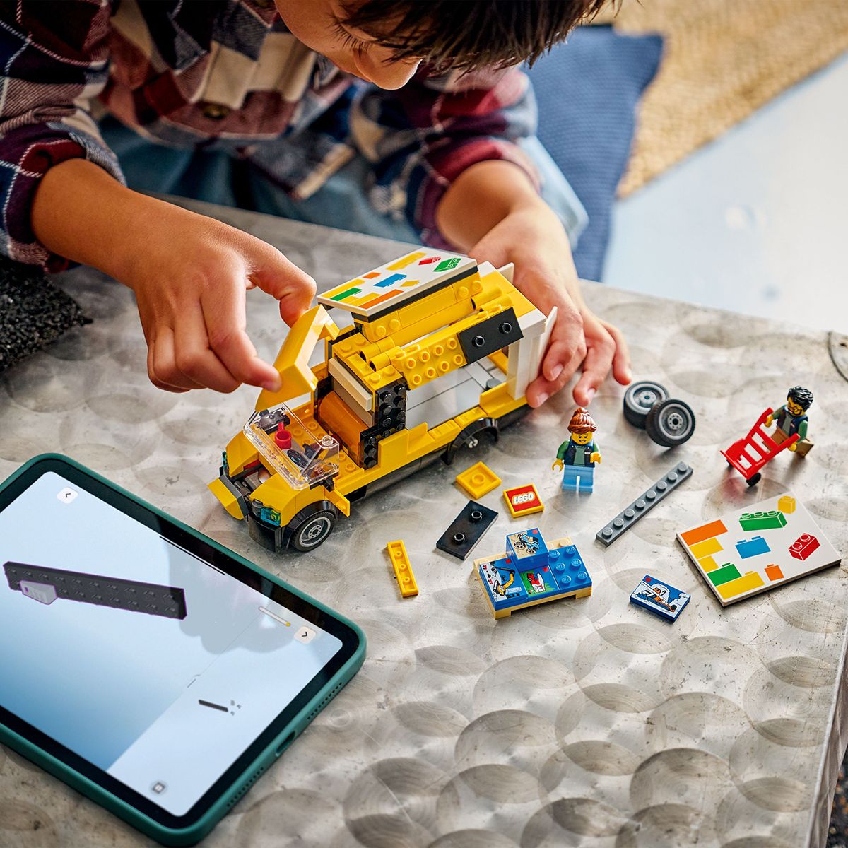 Đồ Chơi Lắp Ráp Xe Van LEGO LEGO CITY 60500