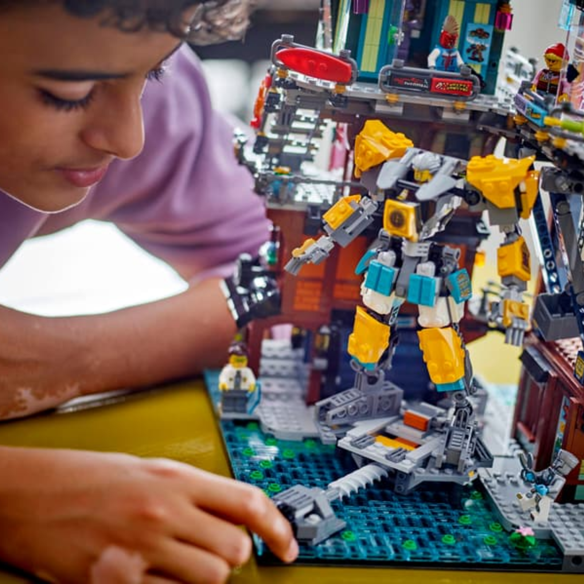 Đồ Chơi Lắp Ráp Xưởng Chế Tạo Thành Phố Ninjago® LEGO NINJAGO 71837