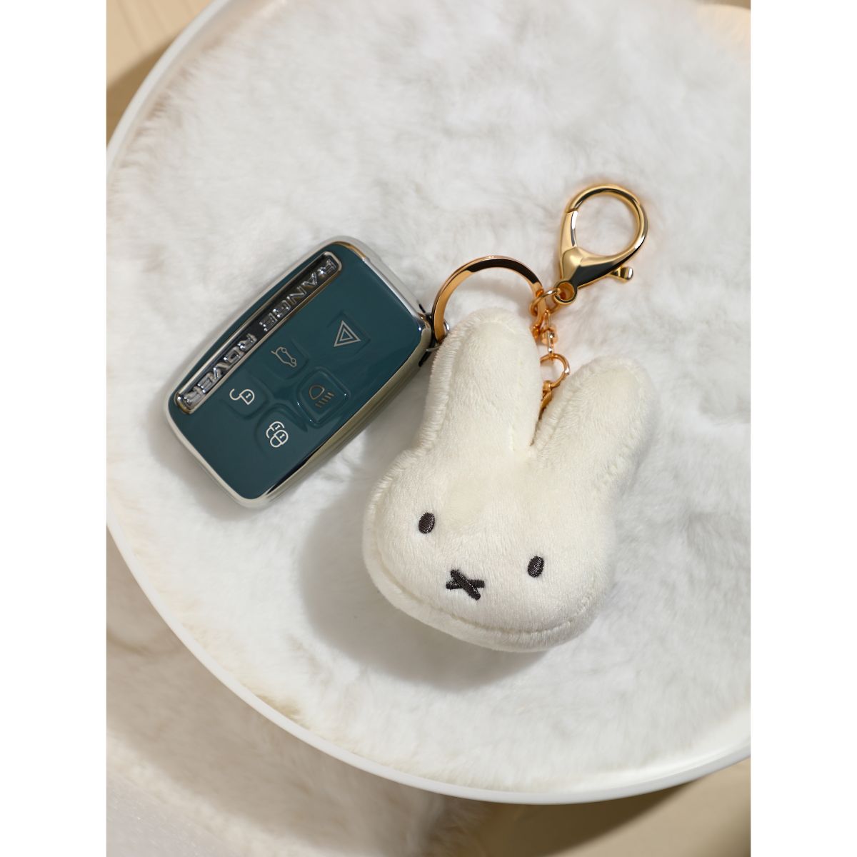 Đồ Chơi Móc Khoá Thỏ Trắng MIFFY MIF37358