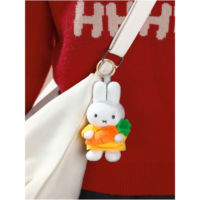 do-choi-moc-khoa-thu-bong-miffy-cung-ca-rot-miffy-mif37548-03