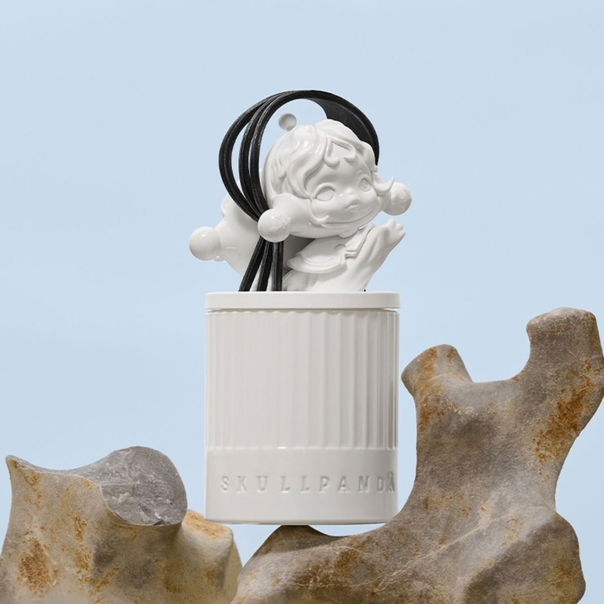Đồ Chơi Nến Thơm Skullpanda The Paradox Series Scented Candle POP MART IP SKULLPANDA 6941313017634
