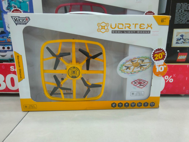do-choi-sieu-drone-vortex-cam-bien-vang-vt6606-yl-07