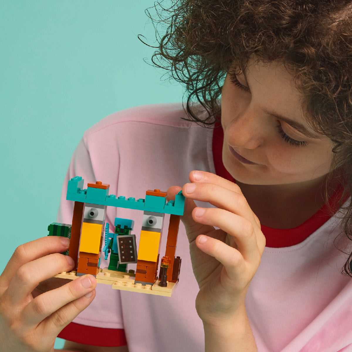 Đồ Chơi Lắp Ráp Đội Tuần Tra Sa Mạc Illager LEGO MINECRAFT 21267