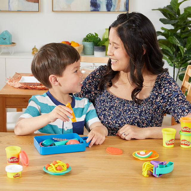 bo-playdoh-be-hoc-lam-dau-bep-nhi-f6904-09