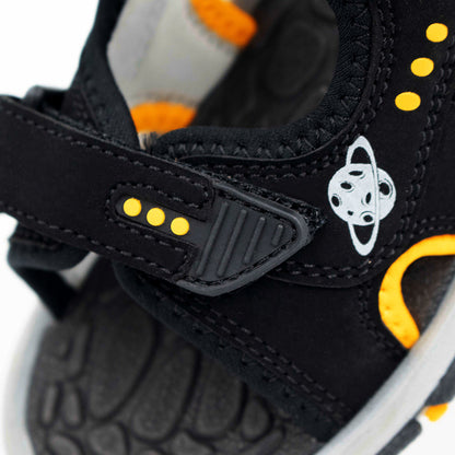 giay-sandals-dynamic-space-adventure-den-cam-s31-08