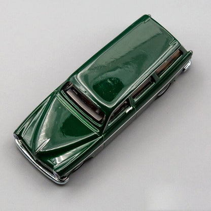 sieu-xe-hot-wheels-sang-trong-volvo-p220-amazon-estate-grj64-fpy86-05