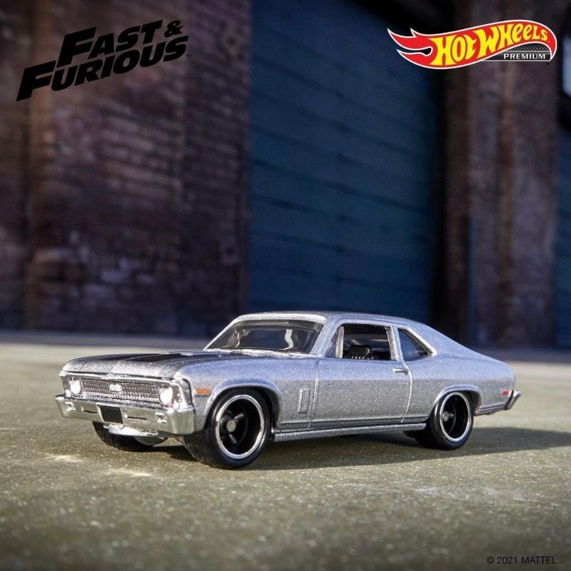 sieu-xe-hot-wheels-fast-furious-1970-nova-ss-grk50-gbw75-02