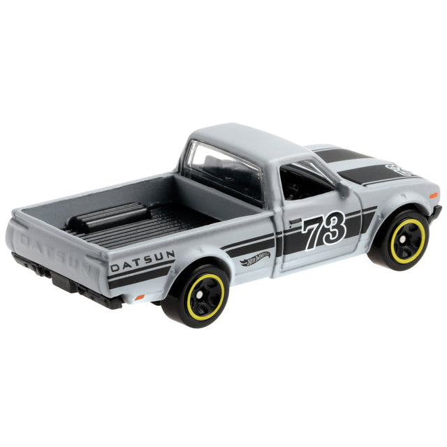sieu-xe-hot-wheels-the-thao-automotive-datsun-620-grp25-gdg44-03