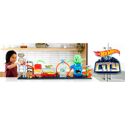 tram-rua-xe-tuyet-dinh-hot-wheels-cua-bach-tuoc-octo-gtt96-04