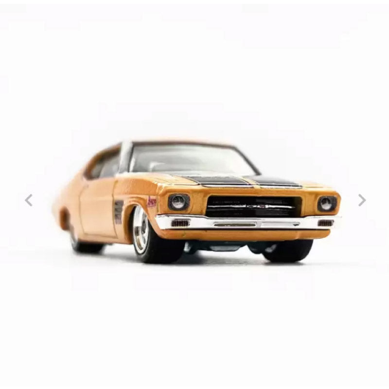 Siêu xe BOULEVARD - HOLDEN MONARO GTS HOT WHEELS GJT68